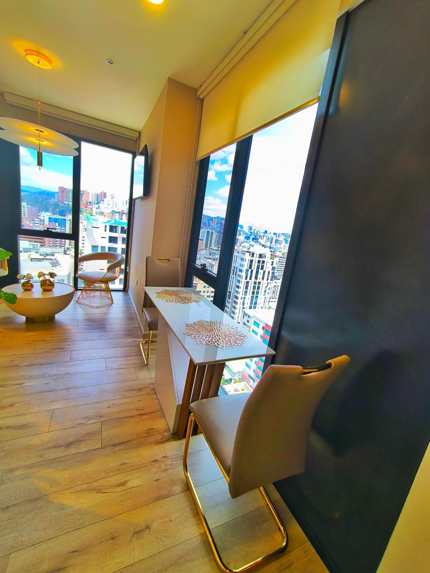 Apartamento Republica Del Salvador Coliving Ecuador Xoe Quito Exterior foto